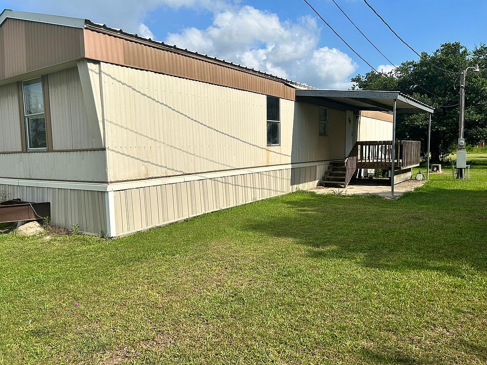 2nd image of 1032 Park Rd