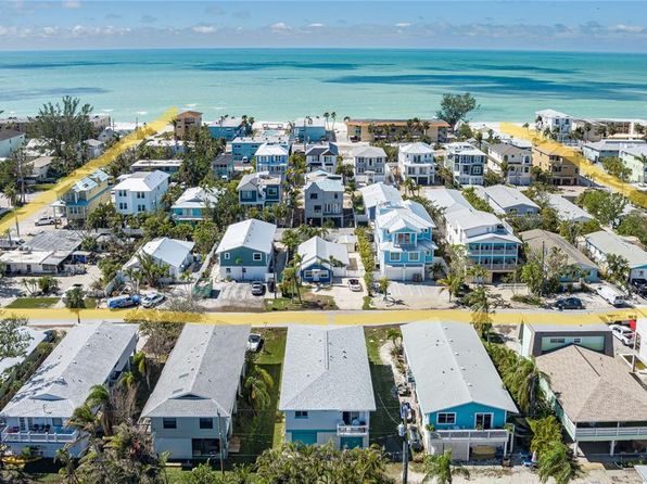 2409 Avenue B, Bradenton Beach, FL 34217