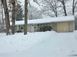 118 Deanna Rd, Brockton, MA 02302