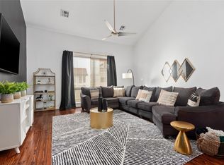 2914 Commerce St, Houston, TX 77003