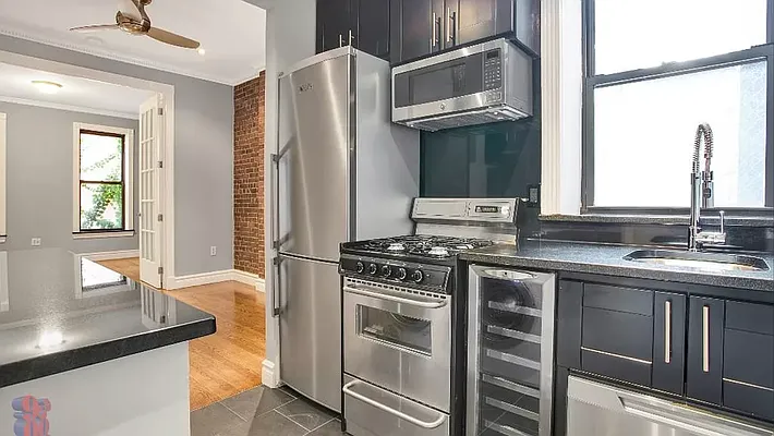 Rented by REAL New York | media 6