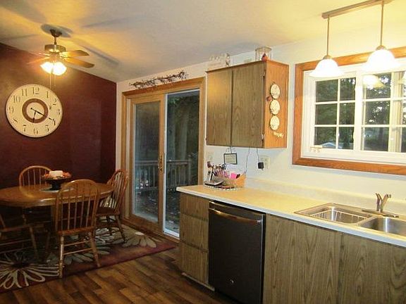 3rd image of 3305 18th St