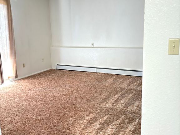 2nd image of 842 E Cedar Ct APT B