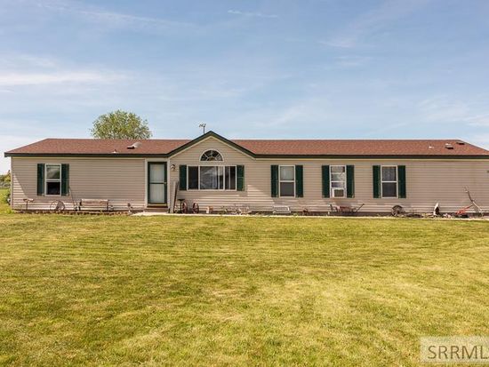 361 W Smith St, Ririe, ID 83443