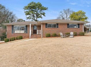 1904 Post Oak Rd, Vestavia Hills, AL 35216