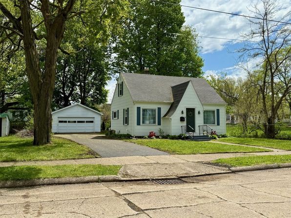 1011 E 23rd St, Erie, PA 16503