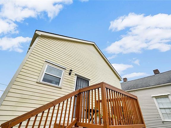 2nd image of 4739 Dauphine St