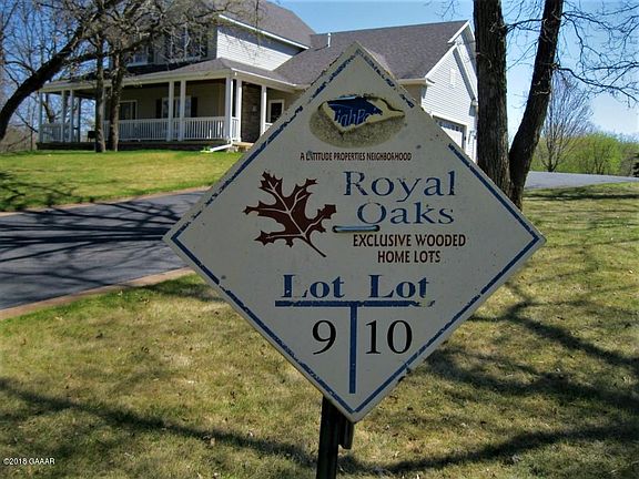 4th image of 1721 Royal Dr NE