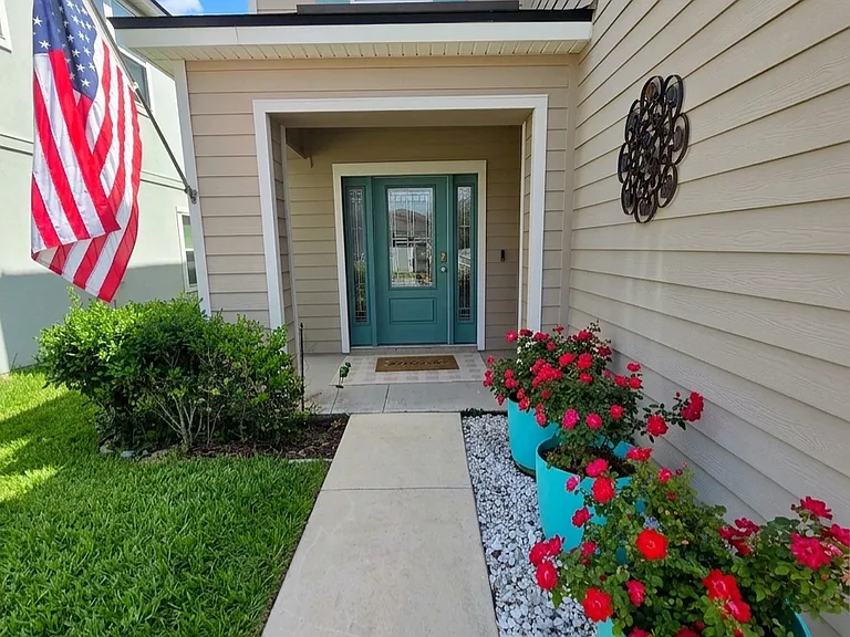 8196 Cape Fox Dr — Photo 2