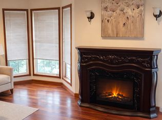 24 Mulberry St, Jersey City, NJ 07305