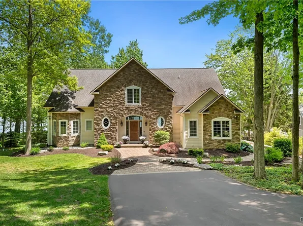 2338 Thornton Grv N, Skaneateles, NY 13152