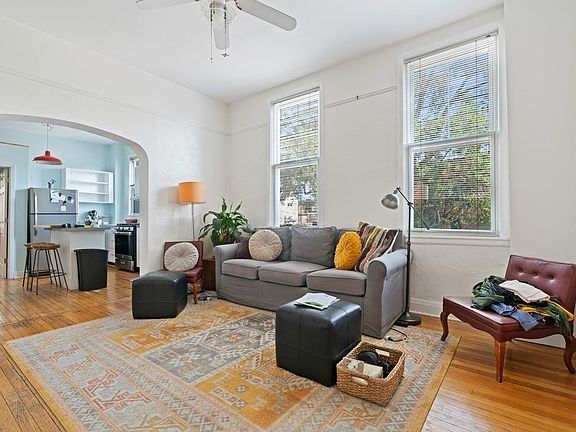 4th image of 1444 N Paulina St