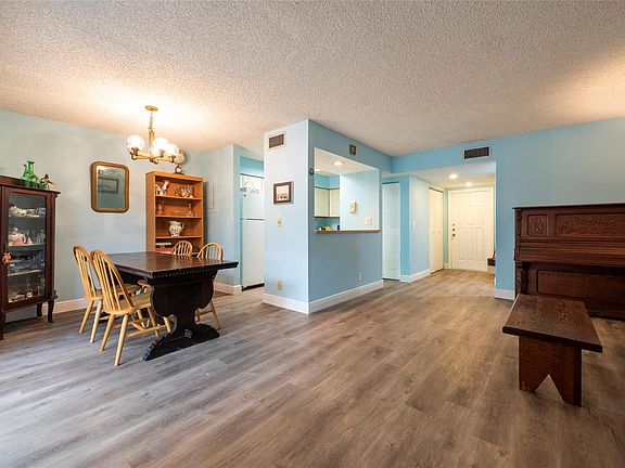 2nd image of 8154 NW 15th Manor #8154