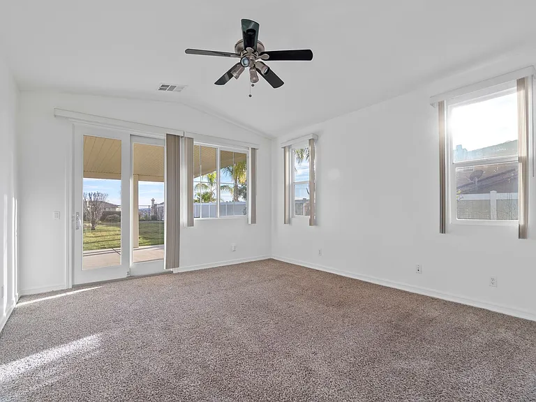 33329 Gold Mountain Rd — Photo 9