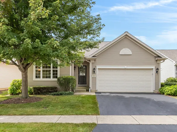 333 National Dr, Shorewood, IL 60404