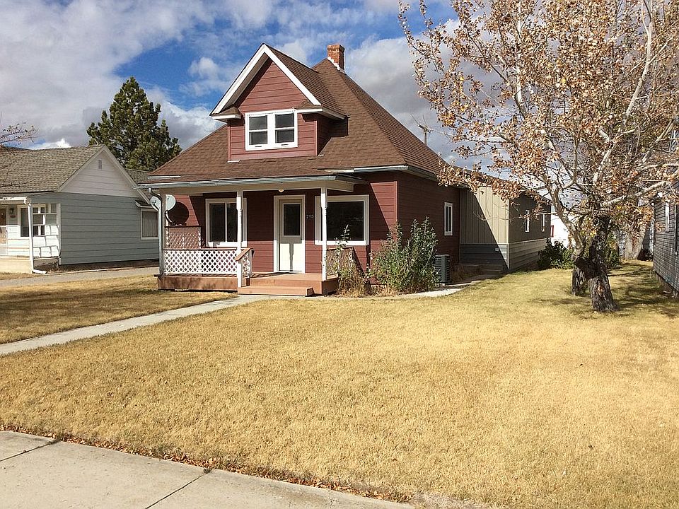 1st image of 213 2nd Ave N