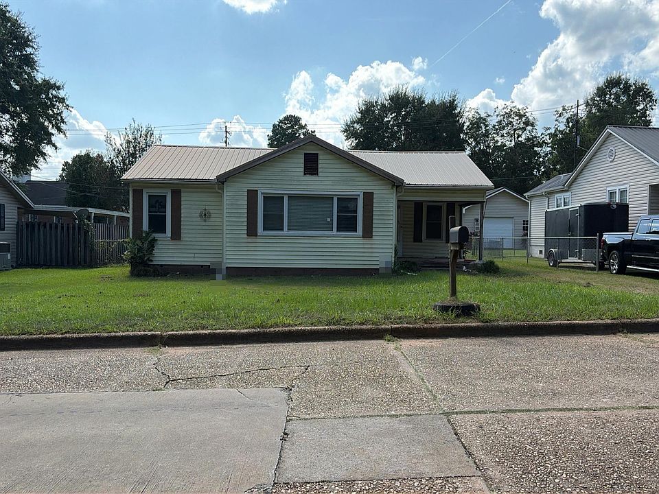1st image of 231 S Cannon Ave