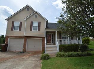 10 Nicholas Ln, Cartersville, GA 30121