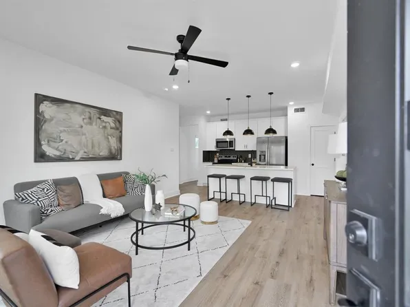 8025 Cora St #A, Houston, TX 77088