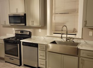5244 Neosho St #2F, Saint Louis, MO 63109