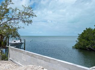 146 Mockingbird Rd, Plantation Key, FL 33036