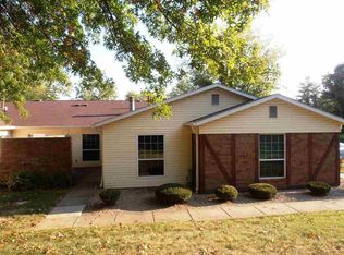 3312 S Commons Dr, Bloomington, IN 47401