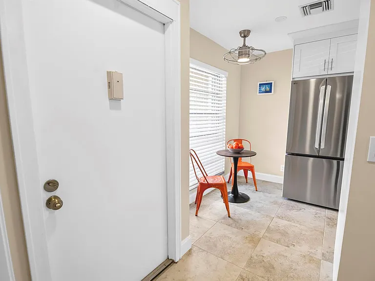 1111 Mahogany Way #76-B — Photo 3
