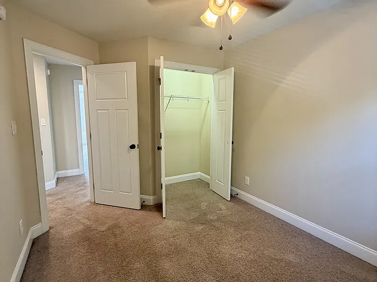 124 Capital St — Photo 25