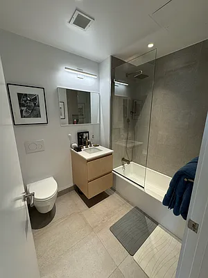 Rented by Realty Collective | media 8