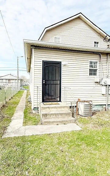 747 N Elder Ave #0 — Photo 2