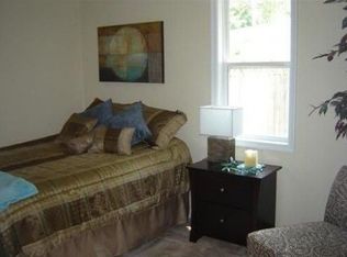 7408 Orcutt Ave, Newport News, VA 23605