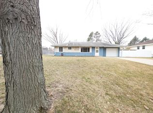 8846 Indahl Ave S, Cottage Grove, MN 55016