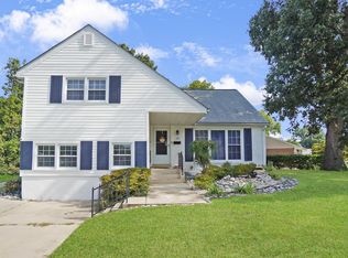 38 Othoridge Rd, Lutherville Timonium, MD 21093