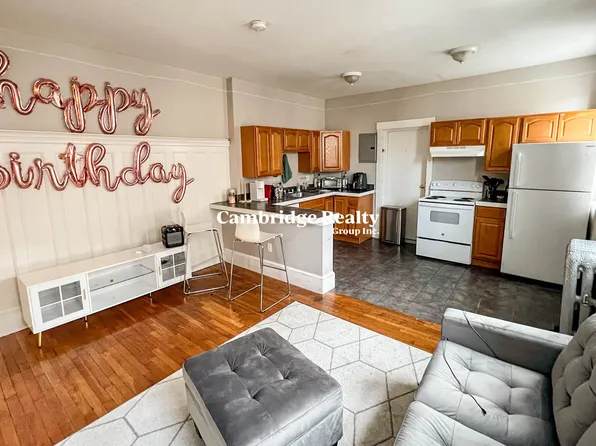 1066 Commonwealth Ave #31T, Boston, MA 02215