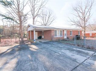 41268 Kings Rd #8, New London, NC 28127