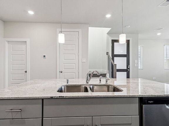 The Avery floorplan with the Distinct interior package.