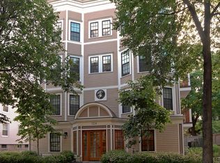120 Browne St APT 3, Brookline, MA 02446