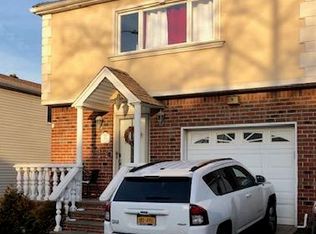 401 Bartlett Ave, Staten Island, NY 10312