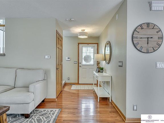 4th image of 2915 N 152nd St