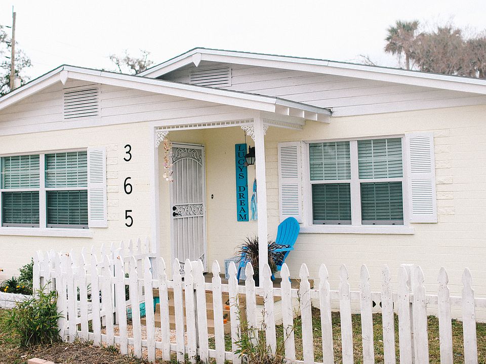 1st image of 365 N Myrtle Ave