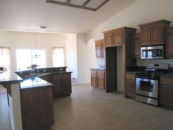 Spacious Kitchen