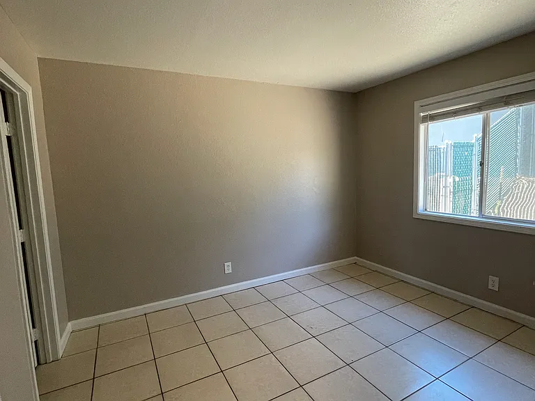 7468 Apache Trl — Photo 10