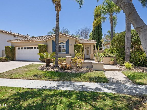 2nd image of 4855 Caminito Mirador