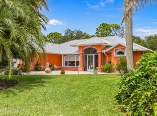 109 Thunderbird Dr, Sebastian, FL 32958