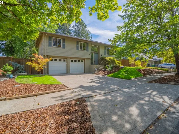 9630 SW Saddle Dr, Beaverton, OR 97008