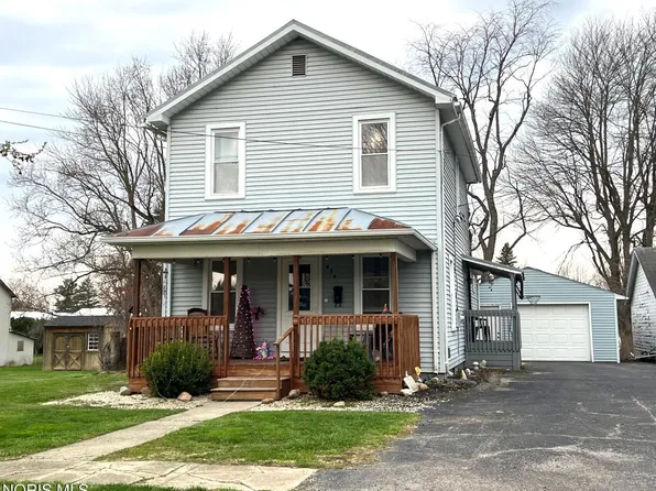 456 S Hazel St, Upper Sandusky, OH 43351