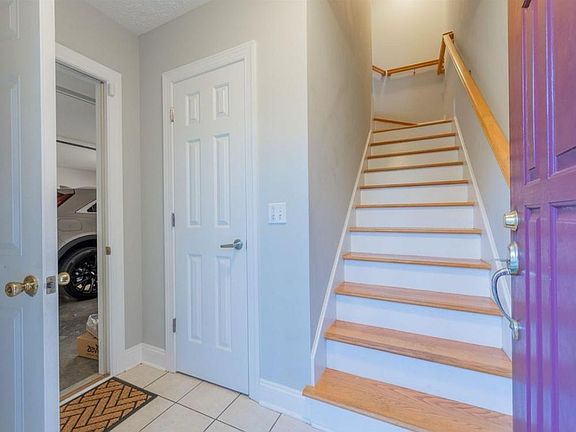 2nd image of 500 Oaktree Blvd #500