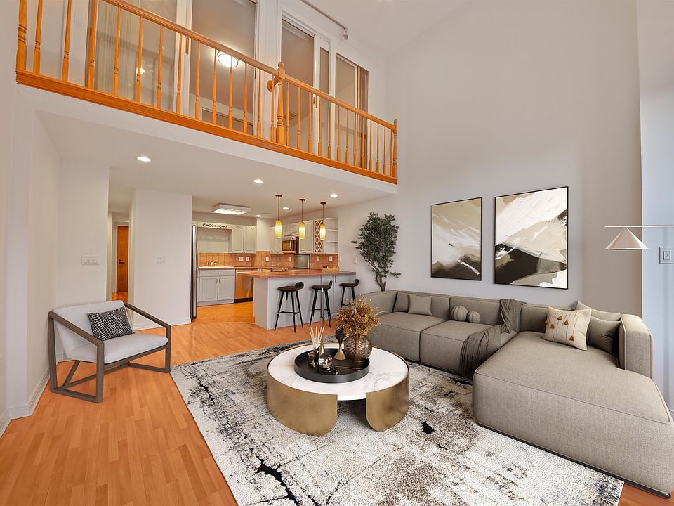 1st image of 1 Greene St #307X