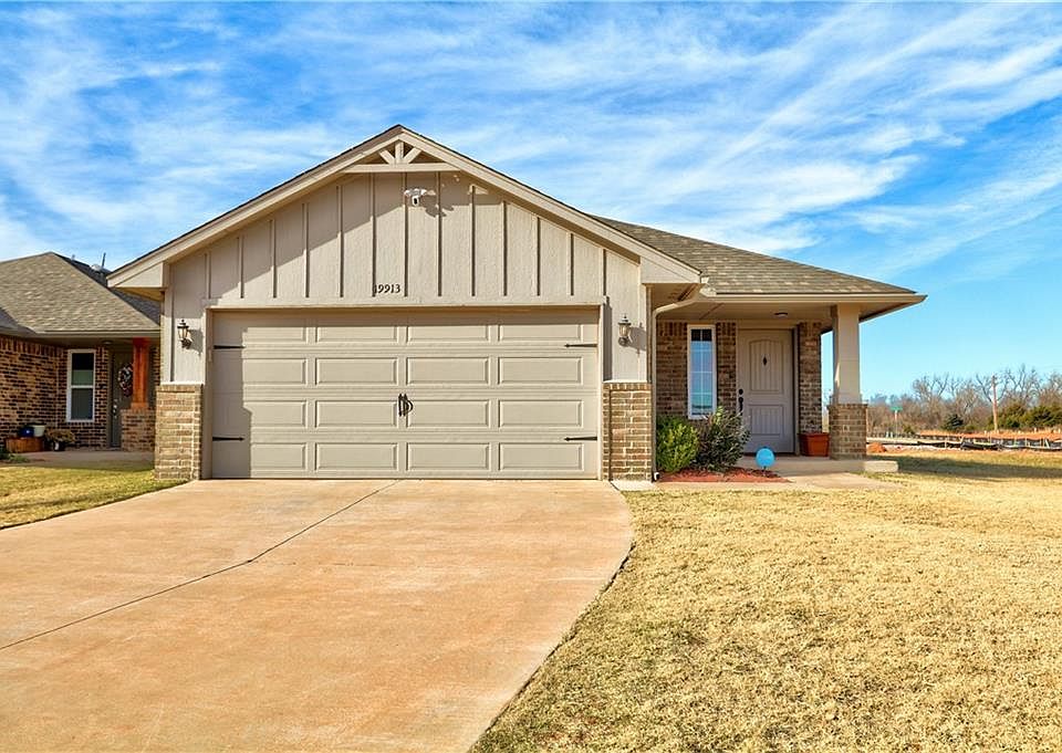1st image of 19913 Forsythe Dr
