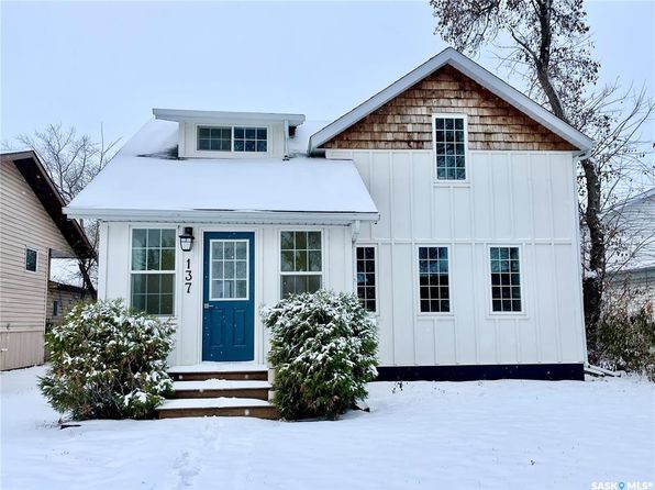 137 1st STREET W, Carrot River, SK S0E 0L0